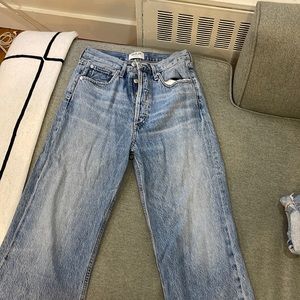 Great condition cropped agolde size 26 jeans